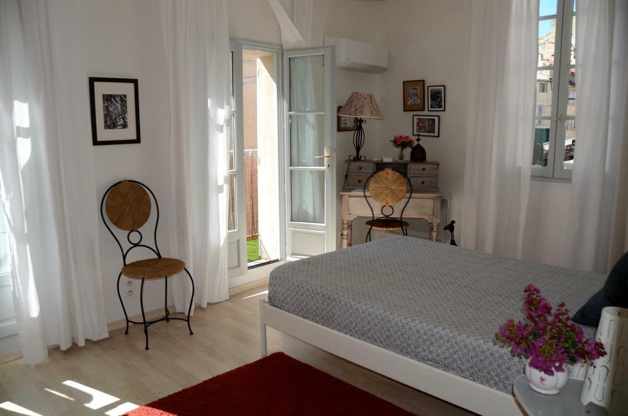 Bel Appartement Villeneuve Les Avignon Bagian luar foto
