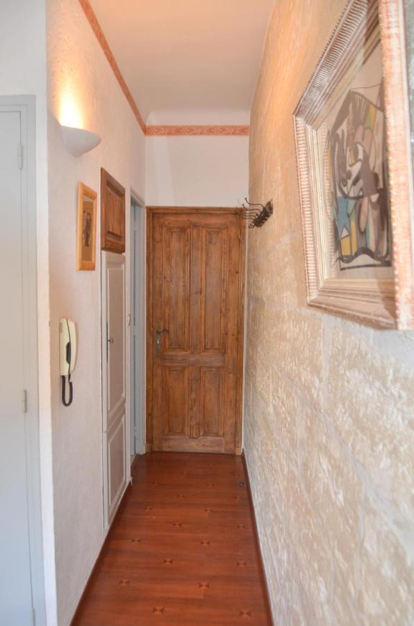 Bel Appartement Villeneuve Les Avignon Bagian luar foto