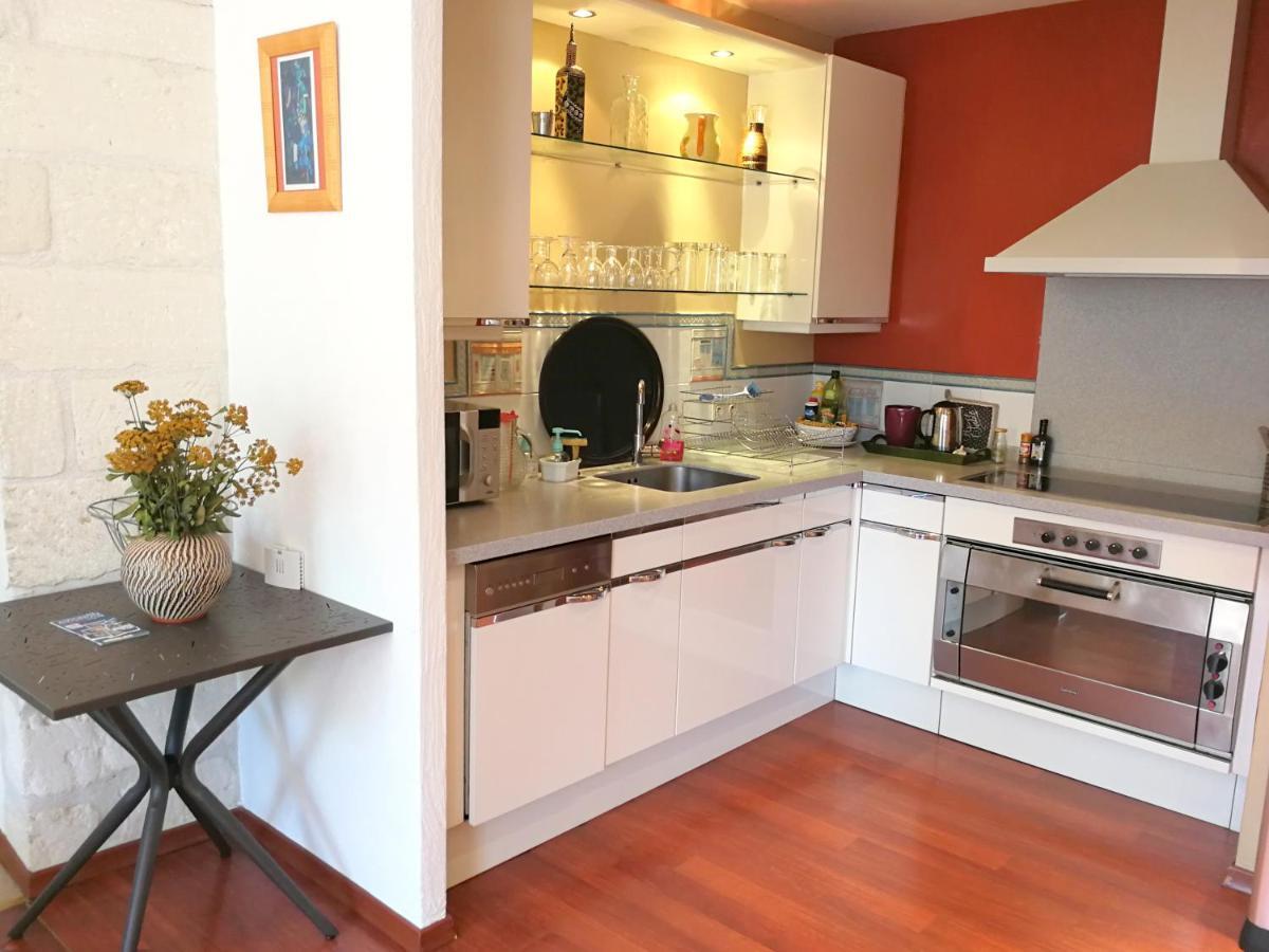 Bel Appartement Villeneuve Les Avignon Bagian luar foto